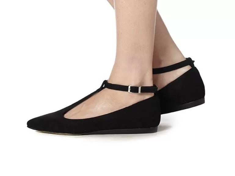 Vegan Chic Bo T-Strap Flat By Cri De Coeur>Women Vegan Flats